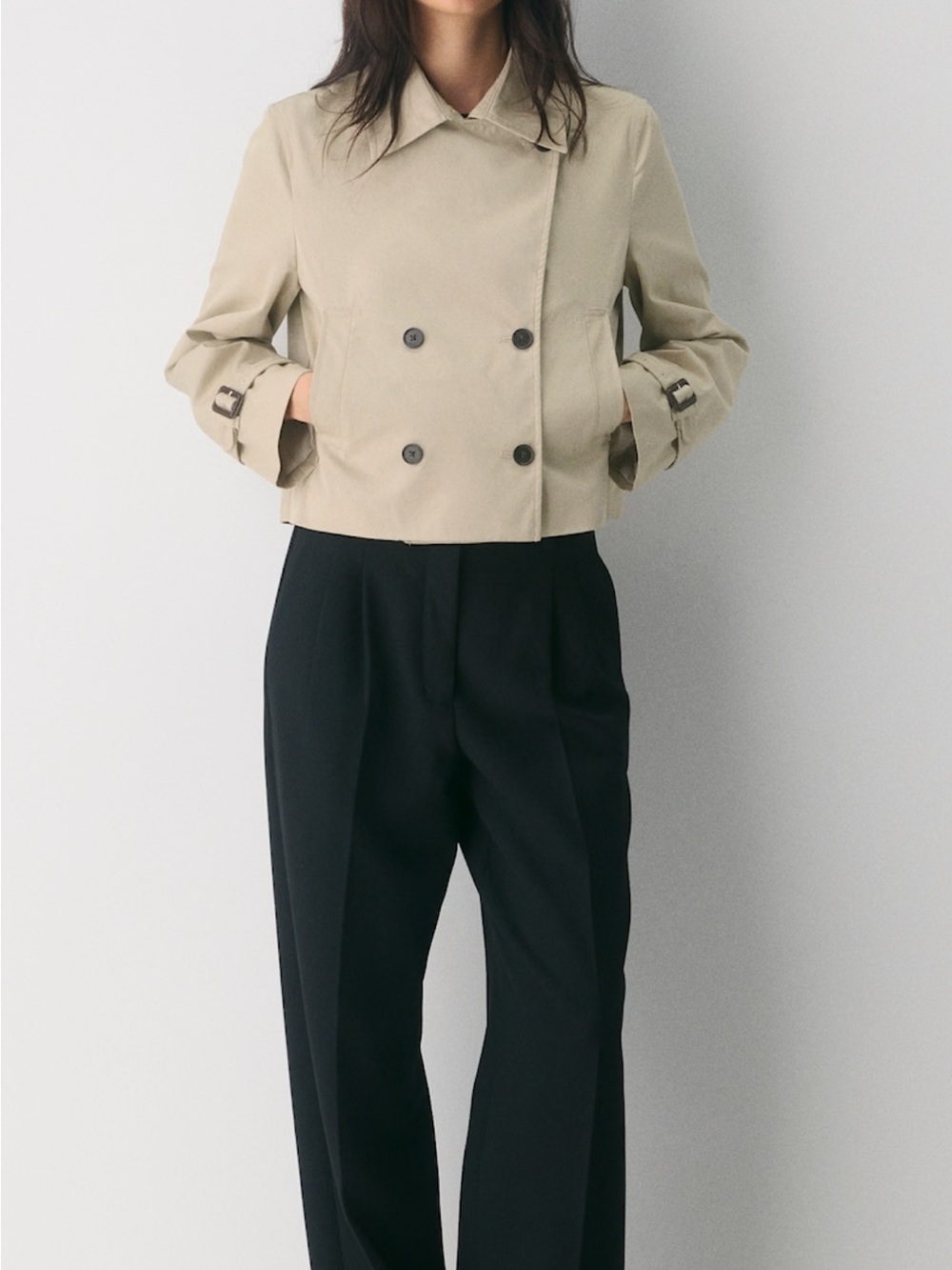 Aritzia Cropped Beige Double-Breasted Trench Jacket